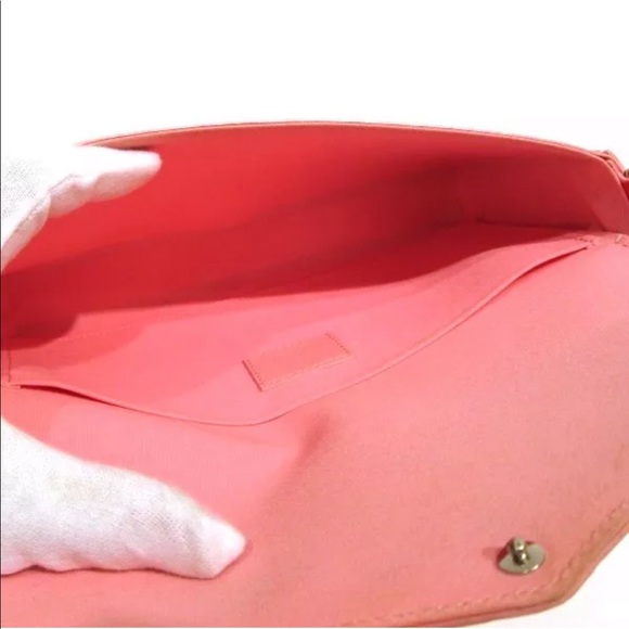 🔴RARE🔴 Jungle Dot Felicie GM Crossbody - Picture 6 of 7